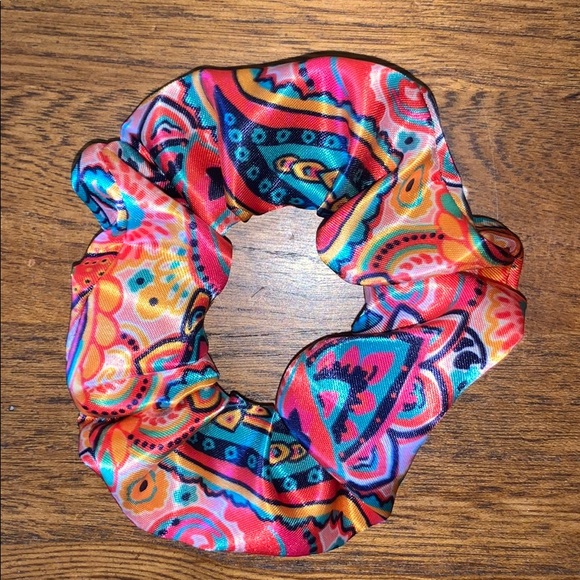 ๐๐ฎ๐ฆ๐ฆ๐๐ซ ๐๐๐ข๐ฌ๐ฅ๐๐ฒ ๐๐๐ซ๐ฎ๐ง๐๐ก๐ข๐ - Picture 2 of 3